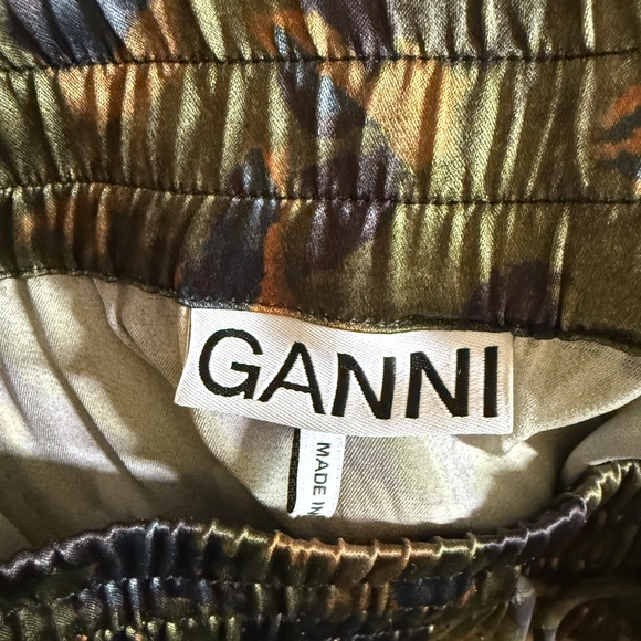 Ganni Camouflage Satin Skirt - Picture 6 of 13